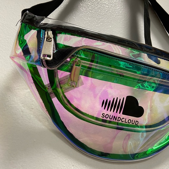 SoundCloud Green / Pink Transparent Fanny Pack! ☁️ - Picture 1 of 4